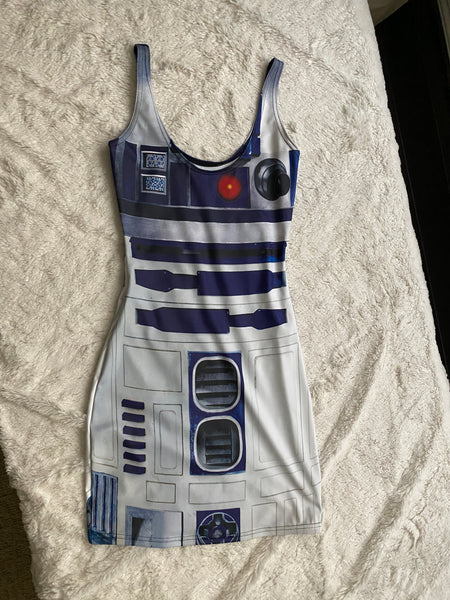 "Star Wars: R2-D2" Dress from Live-Stream and EDC