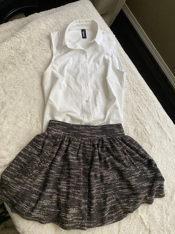 "Secretary" Outfit from Very First Live-Stream!