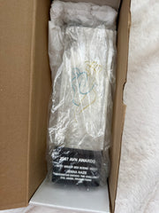 Iconic AVN Award w/Autographed Pics