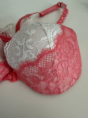 Peach & Cream Set from Award-Winning Film