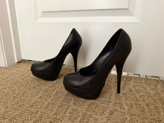 Black Heels From Internet Appearance